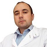 Врач Булавин Петр Вячеславович