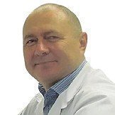 Врач Сальников Владимир Михайлович